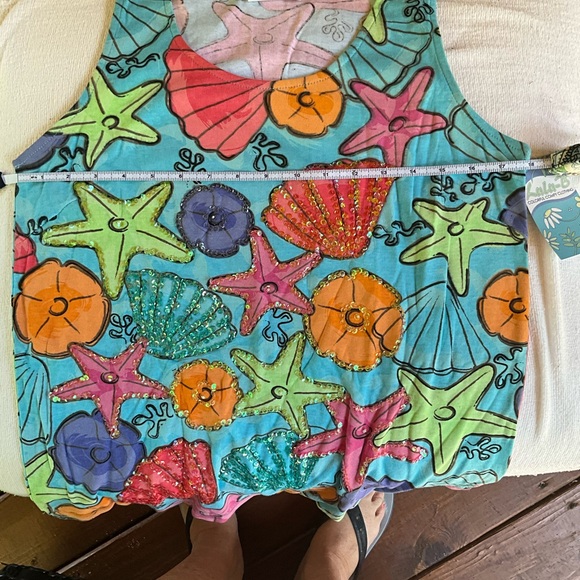 Lula b sleeveless top - Picture 2 of 6